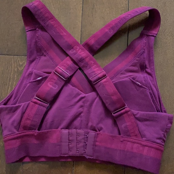 Gymshark Sport Bra - Picture 3 of 5